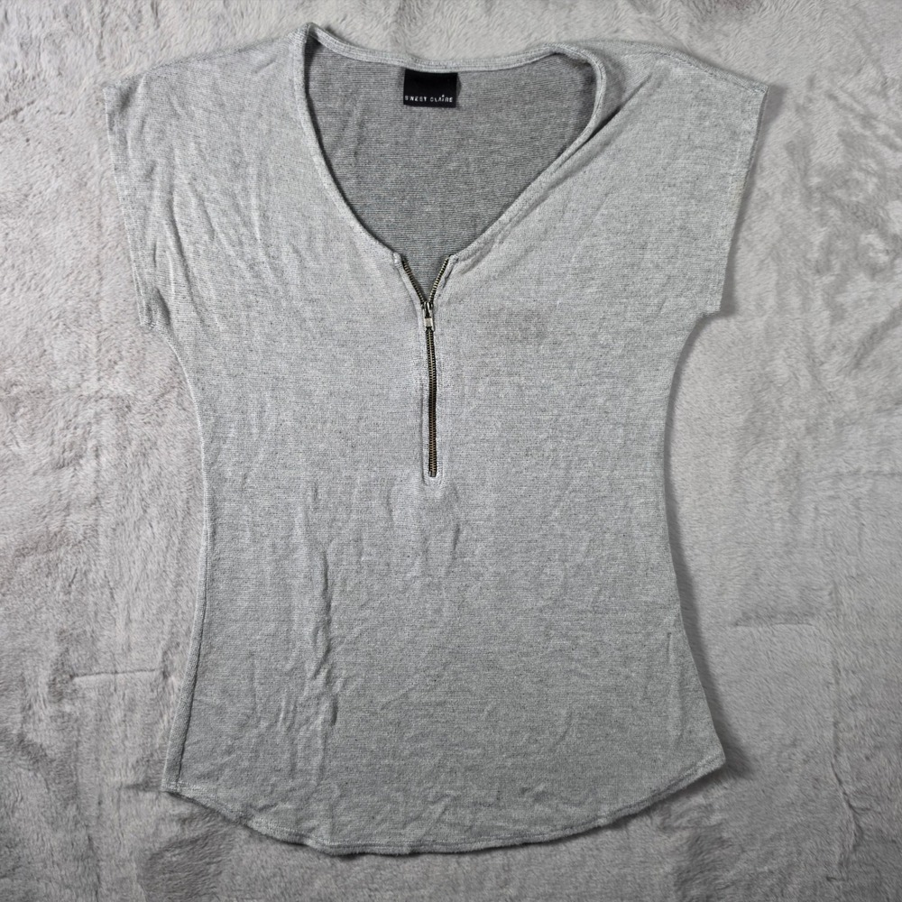 Sweet Claire Zip Front Knit Top Women Small Gray Short Sleeve V-Neck Casual